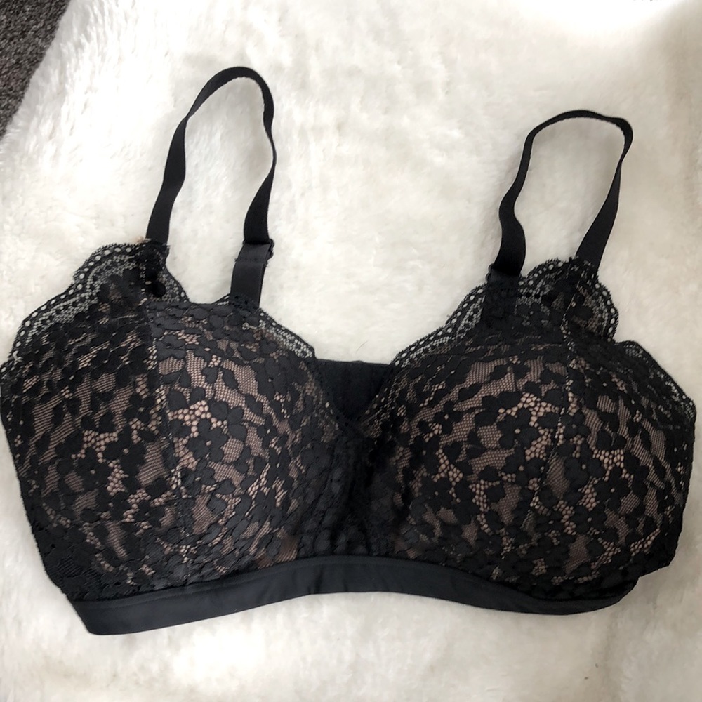 Warner’s Black Lace Overlay Bra
